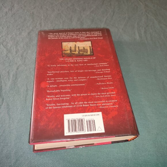 Sherlock Holmes Mary Russel Language of Bees Laurie R King Mystery book Academia - Picture 2 of 10